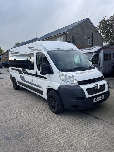 Berth campervan - berth,